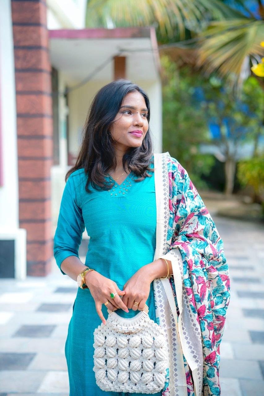 Handloom Cotton Kurta Pant with Khadi Silk Dupatta